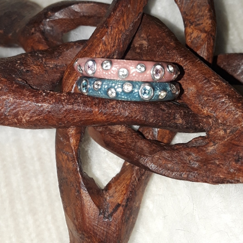 Hidalgo Stackable Rings - Picture 4 of 4